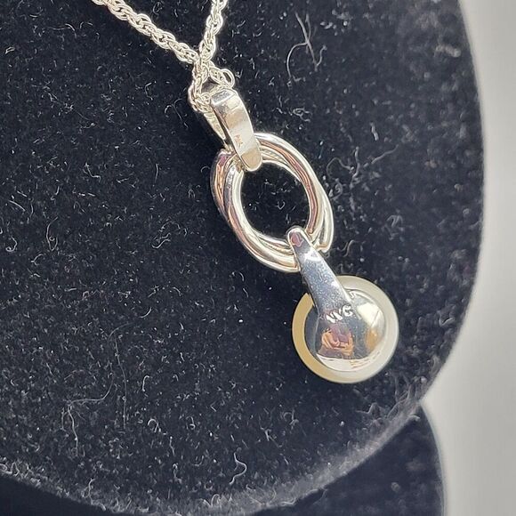 Beautiful Faux Pearl 16” Necklace & Matching Earring Set - NVC - Picture 5 of 8